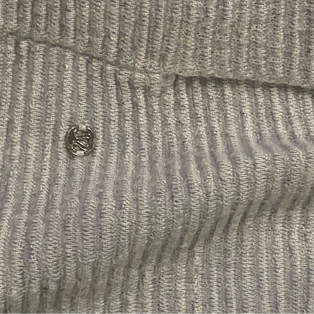 Lululemon Sit In Lotus Wrap I| Heathered Medium Grey 12 Merino Wool - Picture 7 of 8
